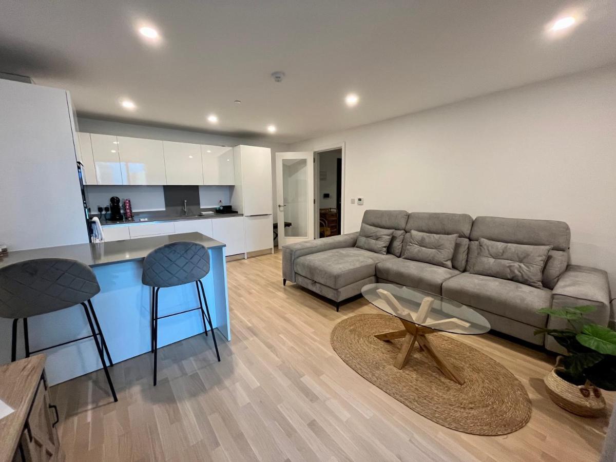 Modern Apartment With Spa And Pool Gibilterra Esterno foto