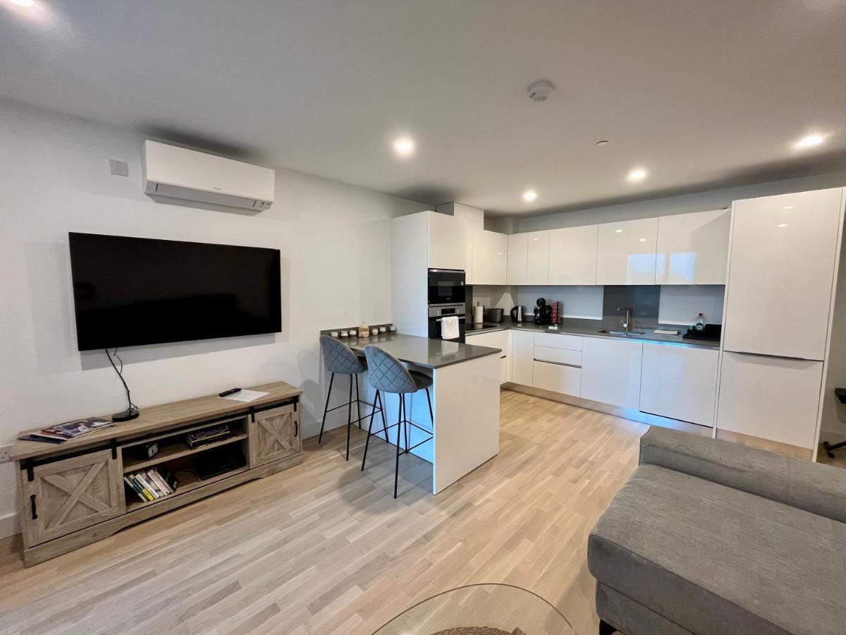 Modern Apartment With Spa And Pool Gibilterra Esterno foto