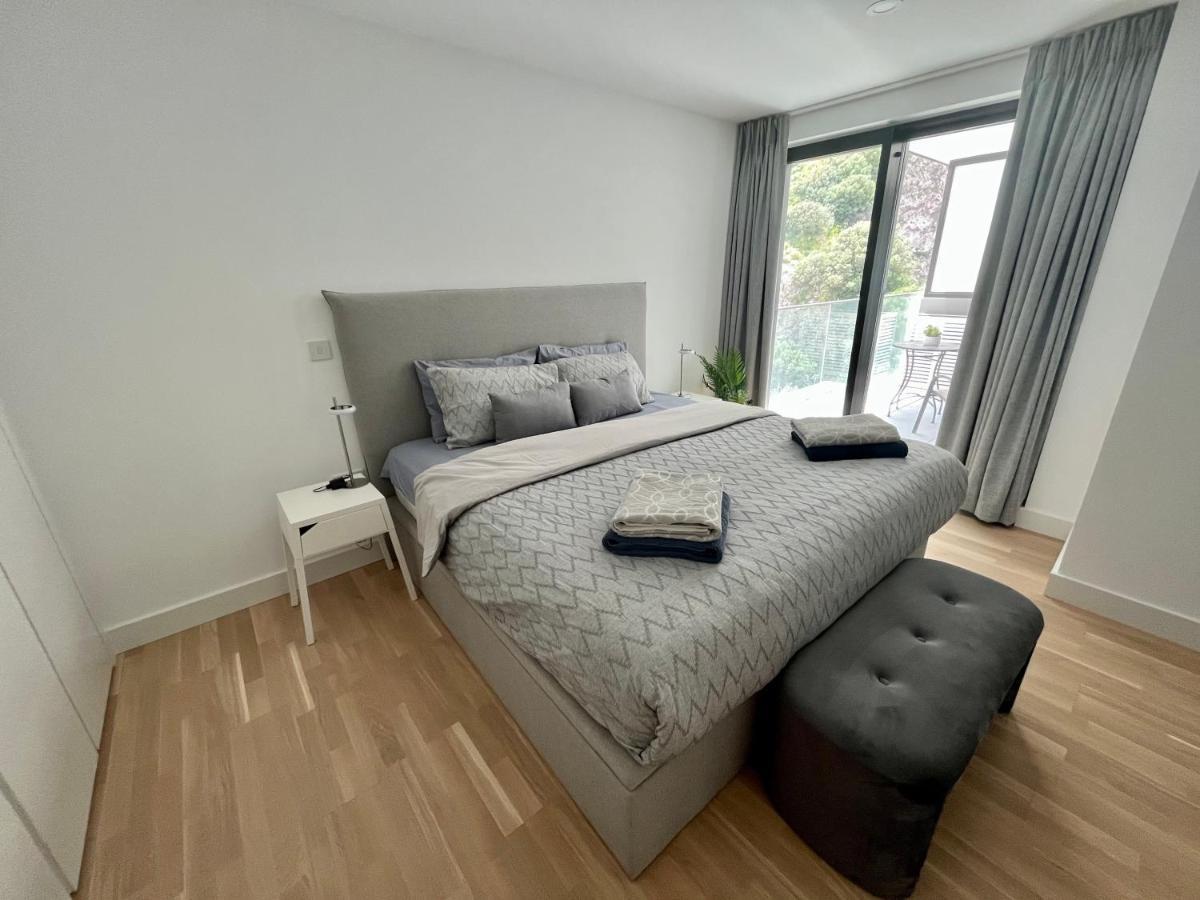 Modern Apartment With Spa And Pool Gibilterra Esterno foto
